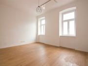 2021 saniert | ruhige und helle Garconniere | U Bahn...