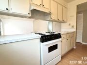 2024 1237MF 2 Bedroom Apartment for Rent at 1237 Se Linn...