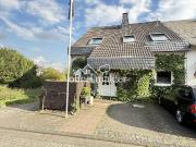 2026: Großzügige 2 Ebenen Wohnung im 2 Familienhaus in...