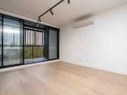 204/1045 Burke Road, Hawthorn East VIC 3123 Apartment...