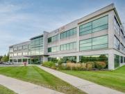 204 310 Hunt Club Road E