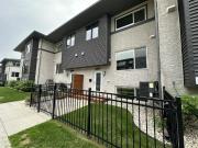 205 690 Hugo St South