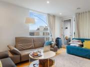 205 Holland Park Avenue, London, W11 4UJ, United Kingdom...