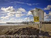 2065 Emerald Street Garage 2065 2065 71 Emerald Street