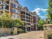 206 10 Old Mill Trail, Toronto, ON, M8X 2Y9 condo for...