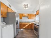 206 W Ridgewood Drive