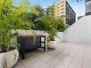 207/8 Masters Street, Newstead QLD 4006 Apartment For...