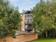 207 The Glen, Clon Brugh, Sandyford, Dublin 18