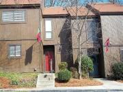 207 Village Ln, Greensboro, NC 27409