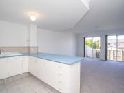 20/84 Highfield Drive, Merrimac, QLD, 4226