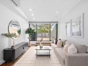 209/87 91 Cathedral Street, Woolloomooloo, NSW 2011