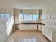 209 Área Útil Casa Alugar, 4 Dormitórios localizado em...