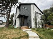20 Ave NW