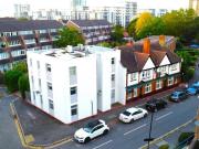 20 Bedroom House London Greater London 92662383