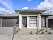 20 Coronado Avenue, Craigieburn, VIC 3064