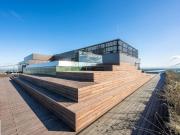 20. Etage | 3 Zimmer Erstbezug | 19 m² Loggia | Pool,...