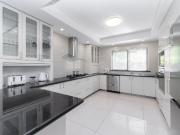 20 Manning, Scarborough WA 6019 House For Rent $2,500 |...