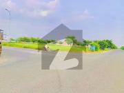 20 Marl On 70 Wide Road Walking Distance DHA Raya in...