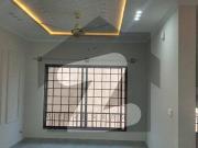 20 marla beautifull new upper portion with solar...