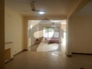 20 marla full house avaliable for rent in f 8