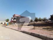 20 Marla plot Is Available For Sale In ph 7 Bahria Town...