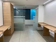 48263 Oficina AMOBLADA en arriendo en el sector Altos...