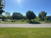 20 VILLAGE DRIVE, Kingston East of Sir John A. Blvd, ON...