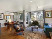 20c Napier Street, South Melbourne Apartment for rent...