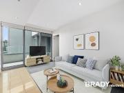 20th Floor Elegance with Flexible Second Bedroom/Study &...