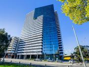 20th Level with Fantastic Views.