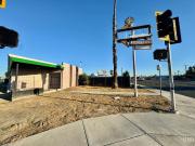 2100 S Chester Avenue