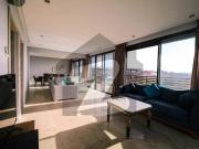 2100 Sq Feet Ultra Luxury West Open Corner Apartment /...