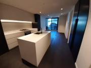 210/450 St Kilda Road, MELBOURNE Apartment for rent...