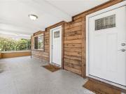 2104 Crenshaw Boulevard