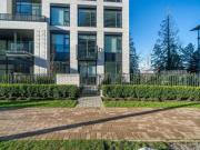 210 8 University Crescent