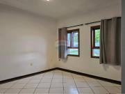 210 Área Útil Casa de Condomínio Alugar, 3 Dormitórios...