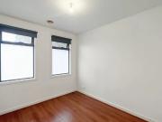 2/10 Jason Street, Oakleigh South VIC 3167 Townhouse For...