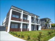 2 bed rooms renovated Unit $ 530.00 PW in Roselands....