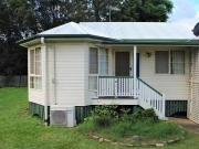 2/10 Pender Street, North Ipswich, QLD 4305