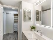 2111 Lake Shore Boulevard W #319