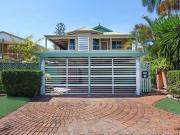 2/115 Petrel Avenue, Mermaid Beach QLD 4218 Apartment...