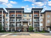 211 10 Walgrove Walk SE