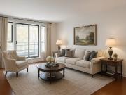 211 223 MOUNTAIN HIGHWAY, North Vancouver, BC V7J 3V3...