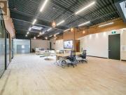 211 E 320 Matheson Boulevard W, Mississauga, ON, L5R 3R1...