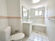 Refreshed 2 Bedroom Unit Close to Station!