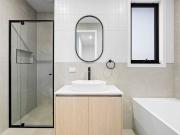 2/128 Porter Road, Heidelberg Heights VIC 3081