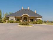 212 Crestbrook Common SW, Calgary, AB T3B 6L1 Townhouse...