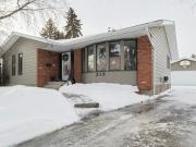 213 Groveland Place, Sherwood Park, AB, T8A 3G3 house...