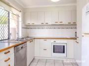 2/13 Yarroon Street, Gladstone Central, QLD 4680