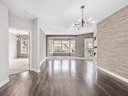 214 MRGrande 838 19th Ave SW